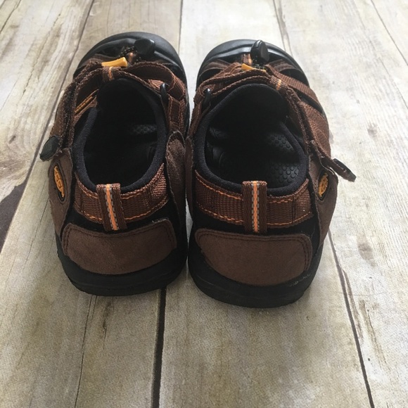 Keen Waterproof Sandals - Picture 3 of 5